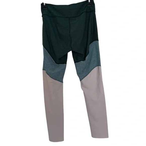 Women’s Outdoor Voices Leggings - Picture 3 of 5